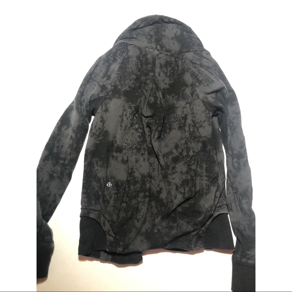 Lululemon Tye Dye Jacket - Picture 5 of 13